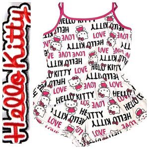 Hello Kitty Love Hello Kitty Logo 2-PC Short &‎ Cami Pajama Set
